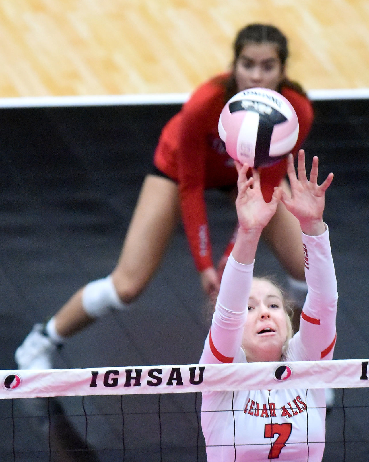 Iowa State Volleyball Cedar Falls vs. Linn-Mar